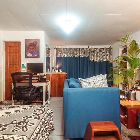 Palm Springs Bed & Breakfast Bed & Breakfast Limbe Bagian luar foto