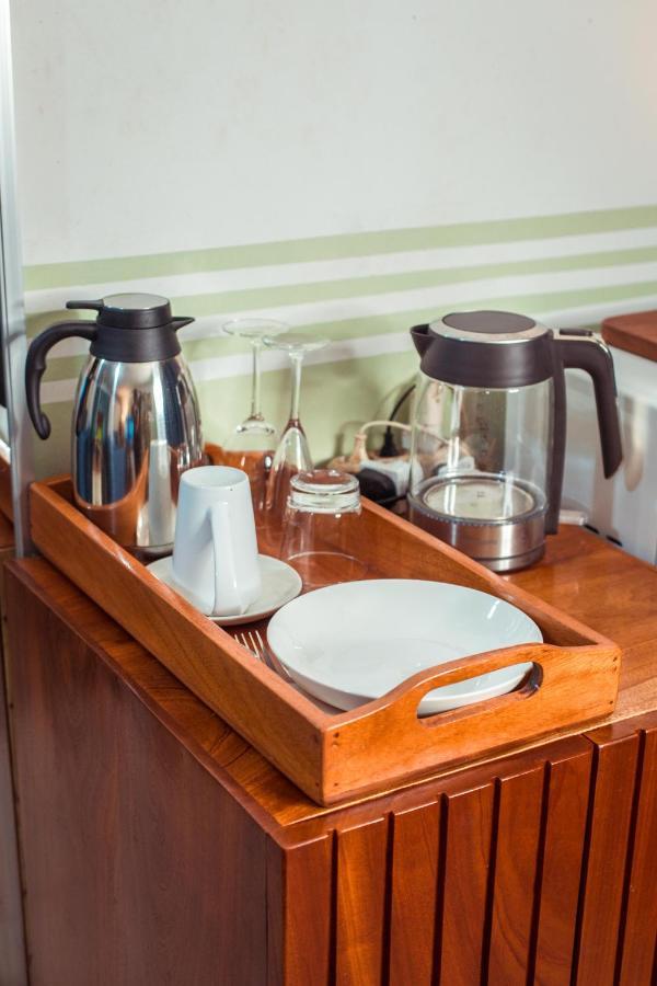 Palm Springs Bed & Breakfast Bed & Breakfast Limbe Bagian luar foto